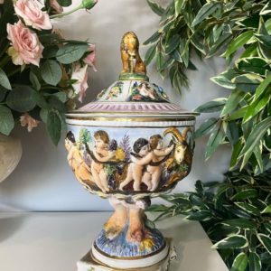 Конфетница Capodimonte
