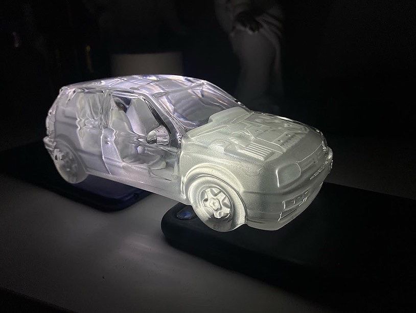 Стеклянная модель Volkswagen Golf