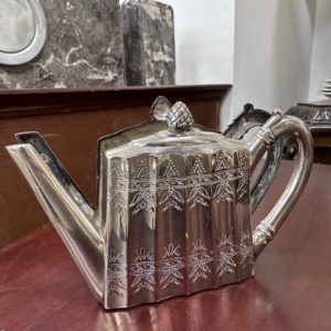 Салфетница в виде чайника