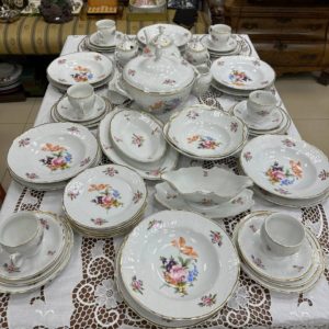 Чайно-столовый сервиз на 6 персон Bernadotte
