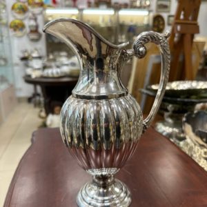 Посеребренный кувшин для воды