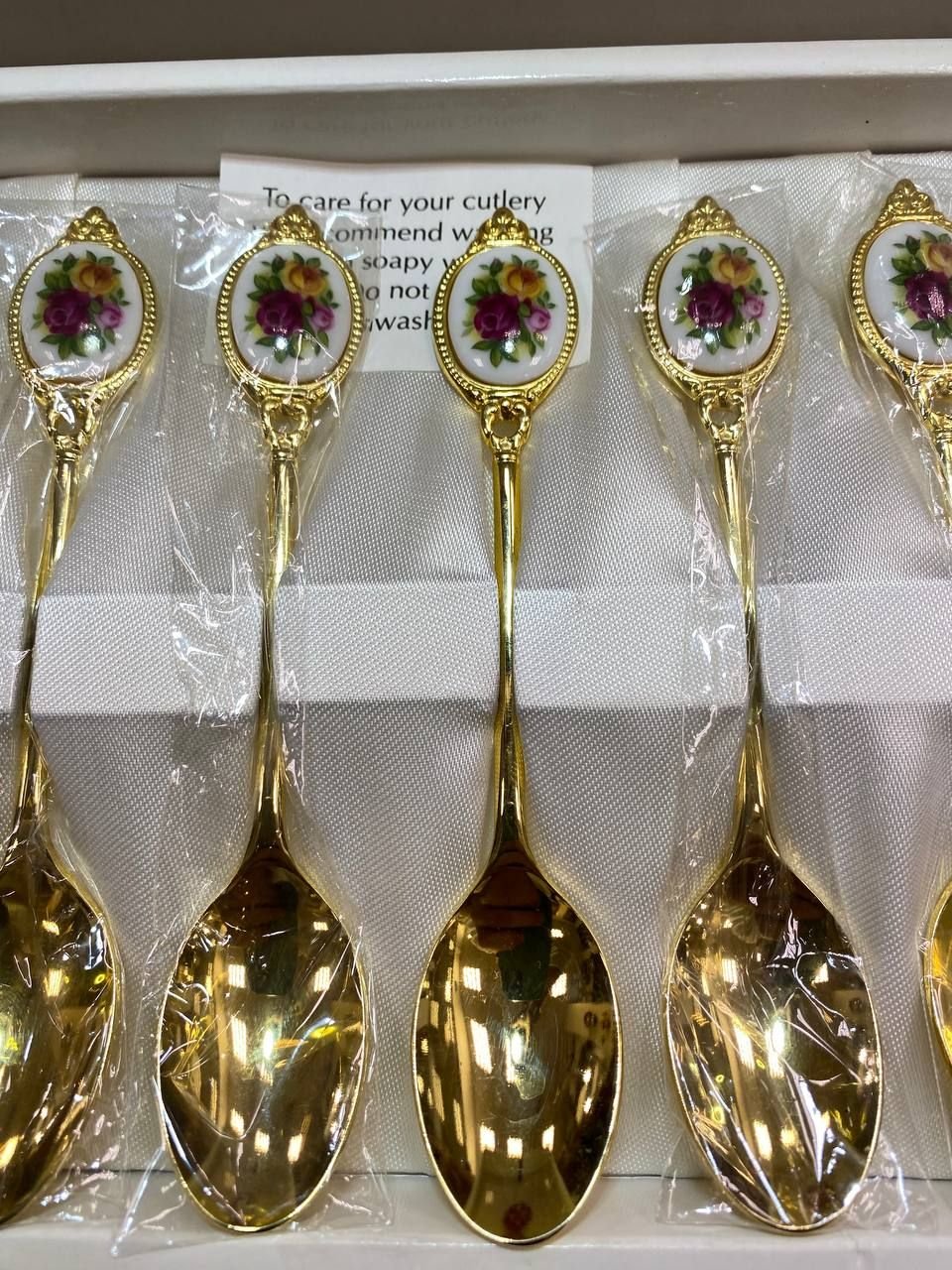 Набор винтажных ложек Royal Albert — изображение 2