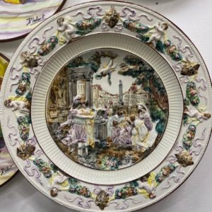 Настенная тарелка в стиле Capodimonte