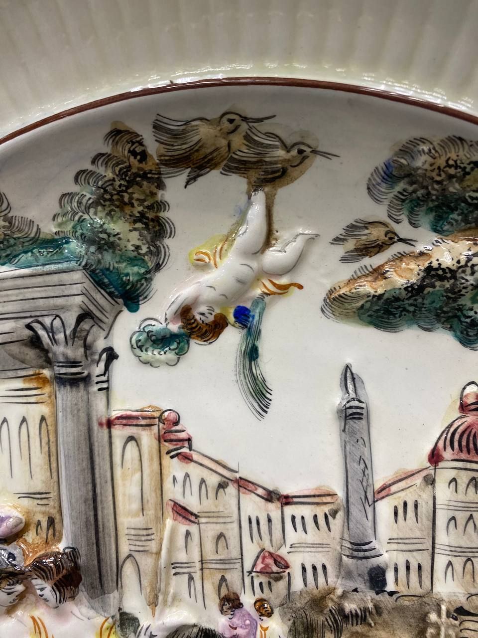 Настенная тарелка в стиле Capodimonte — изображение 6