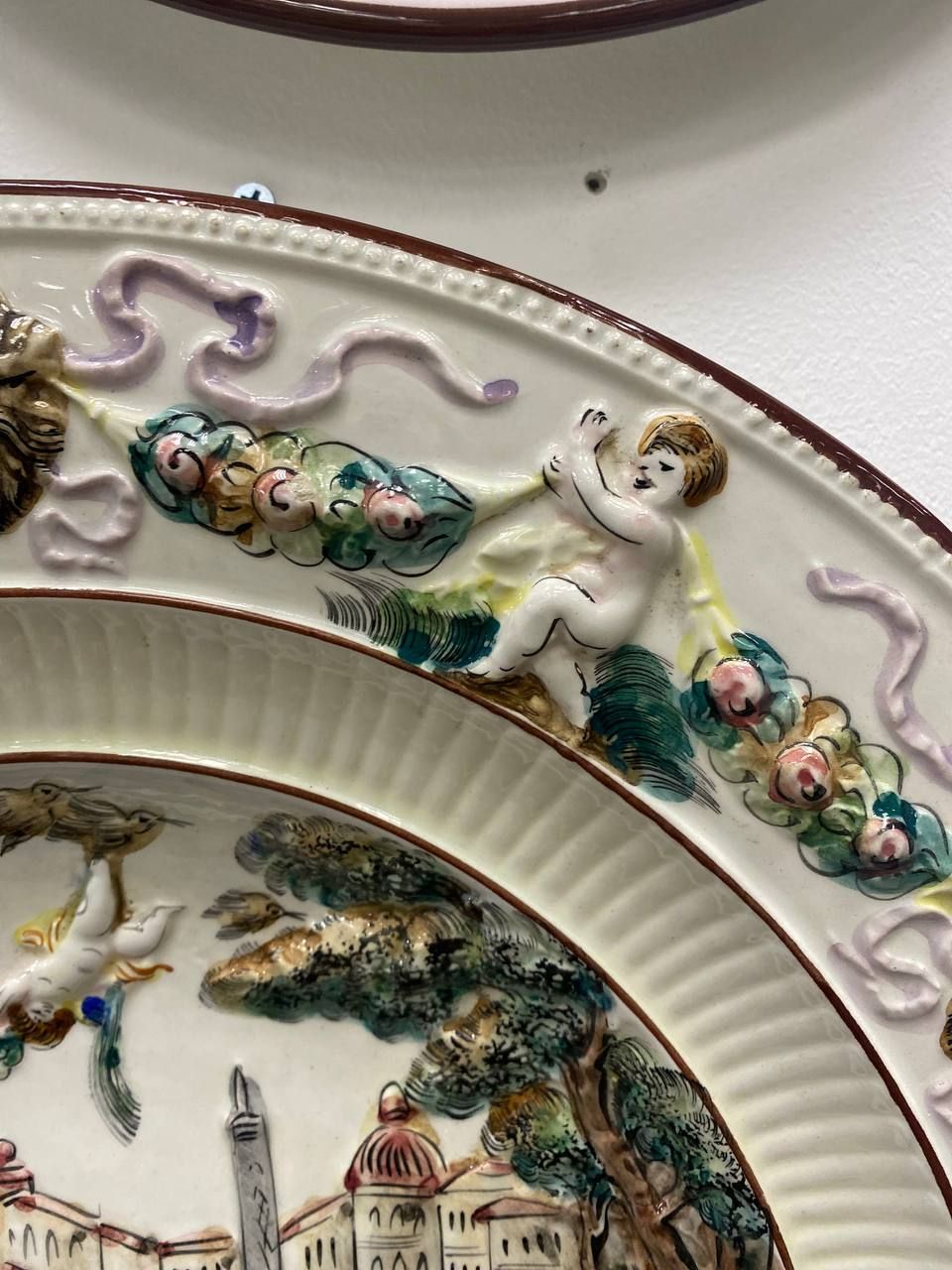 Настенная тарелка в стиле Capodimonte — изображение 7