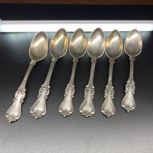 Набор чайных ложек с фигурной ручкой