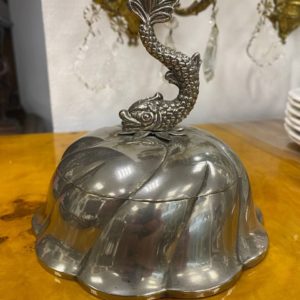 Шкатулка с тритоном