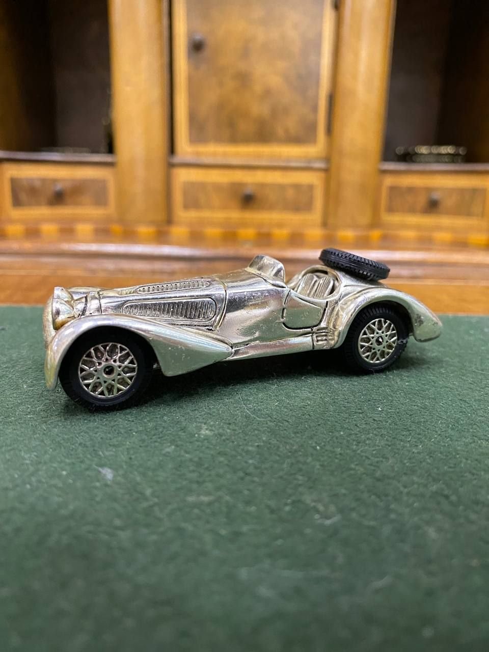 Коллекционная модель Alfa Romeo