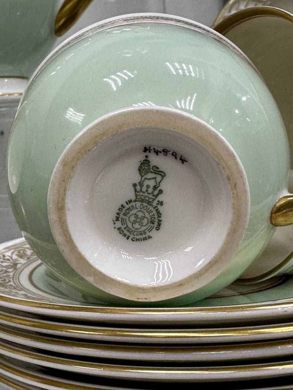 Чайный сервиз на 6 персон Royal Doulton — изображение 8